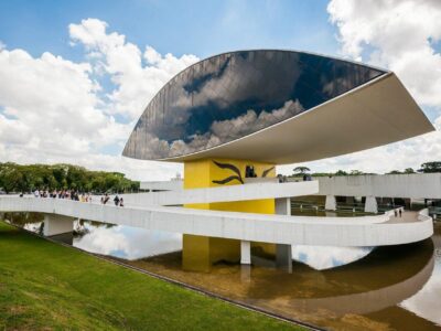 Museu Oscar Niemeyer Curitiba: o que conhecer perto do MON para montar um dia completo de passeio