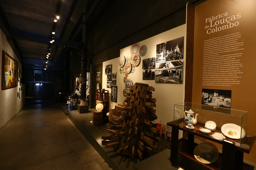 Museu Paranaense: uma viagem pela história e pela formação cultural do Paraná — Objetos históricos e a memória regional