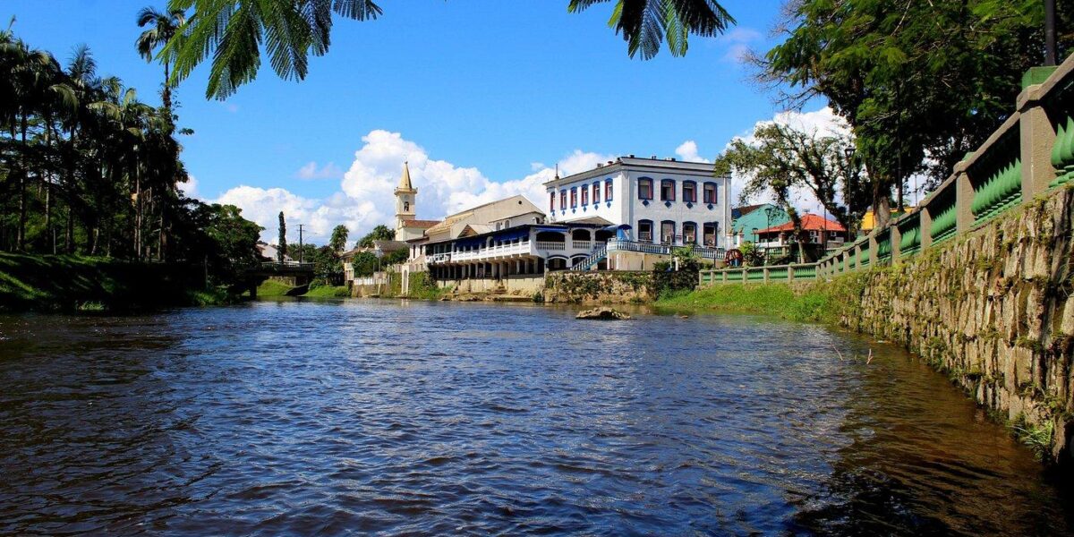 Cidades perto de Curitiba para passear: escolha o destino ideal para natureza, história, gastronomia ou cultura
